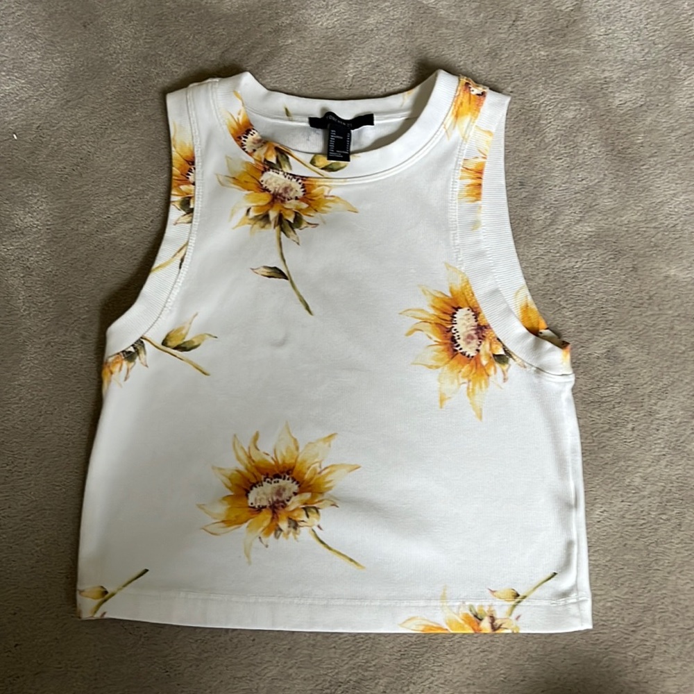 Forever 21 cropped tank top, size S